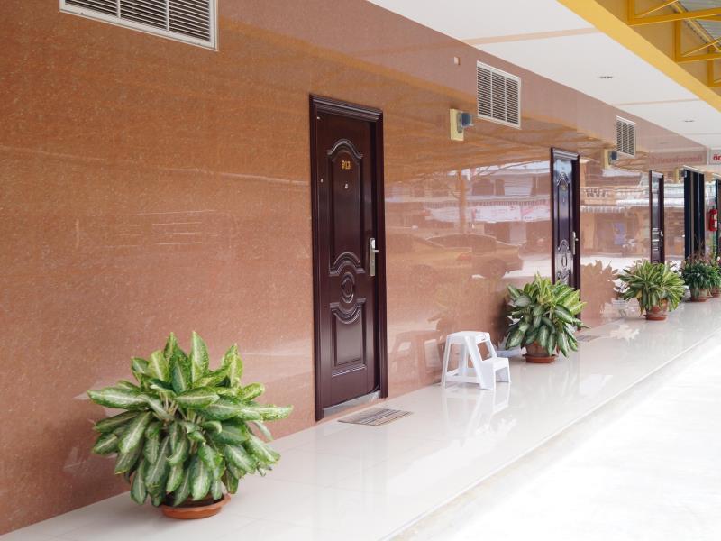 Jirasin Hotel & Apartment Ranong Exterior photo