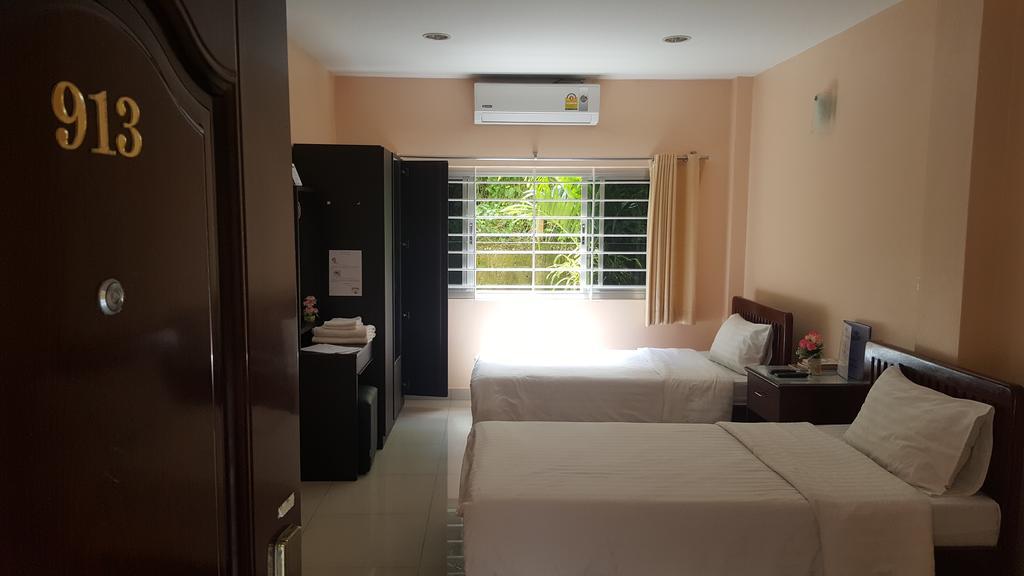 Jirasin Hotel & Apartment Ranong Exterior photo