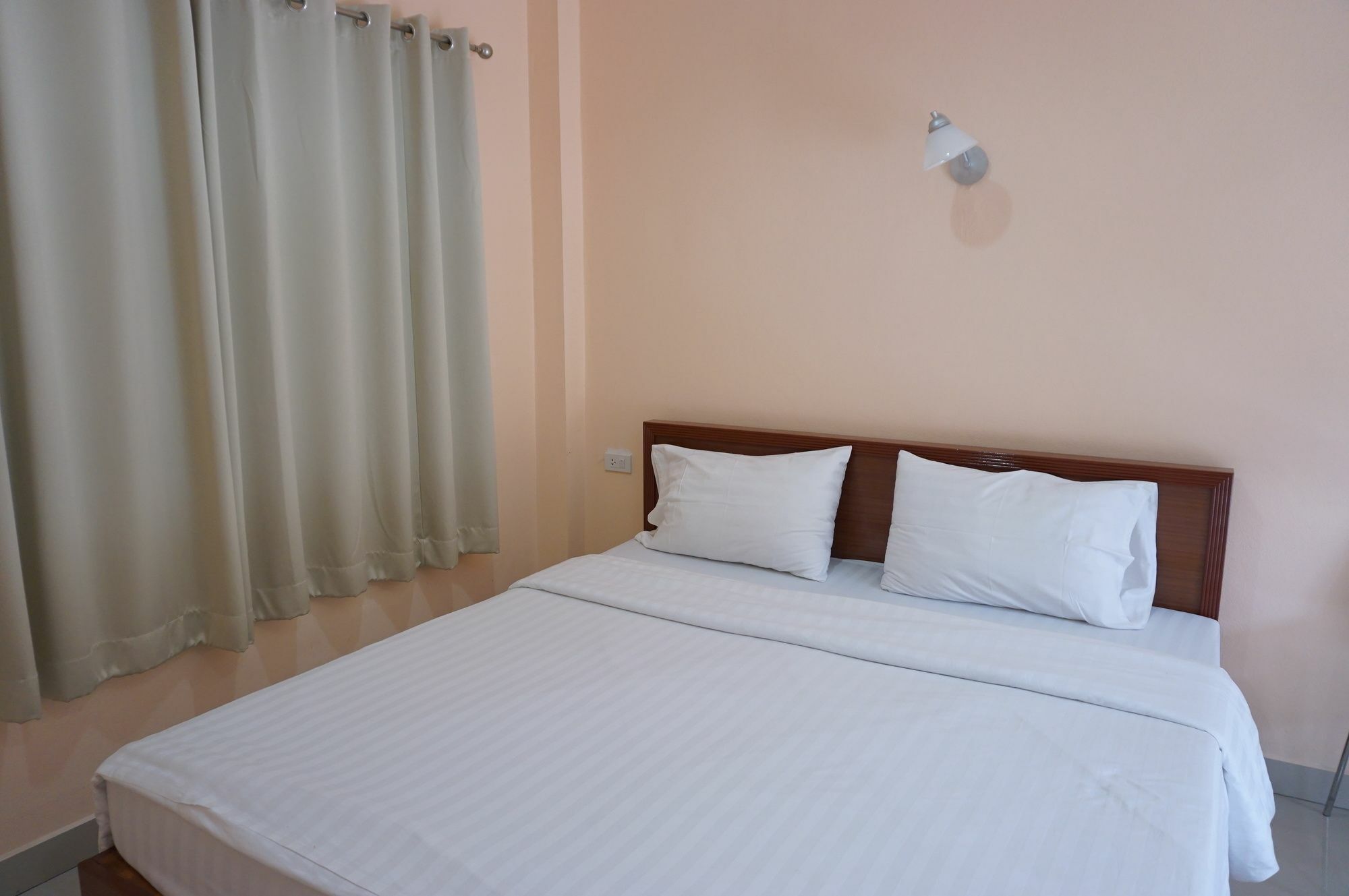 Jirasin Hotel & Apartment Ranong Exterior photo