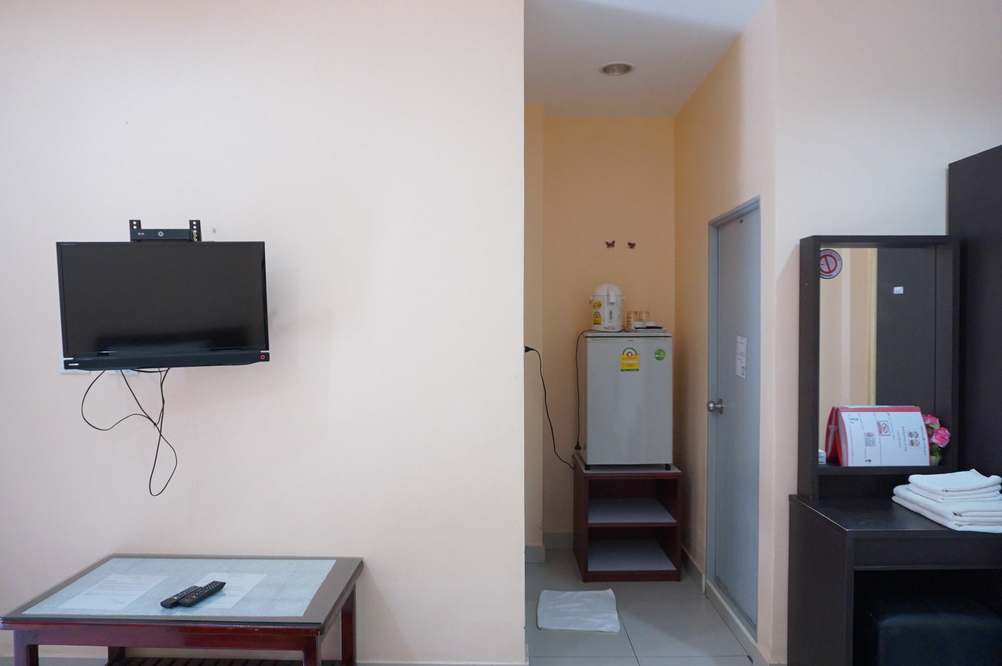 Jirasin Hotel & Apartment Ranong Exterior photo